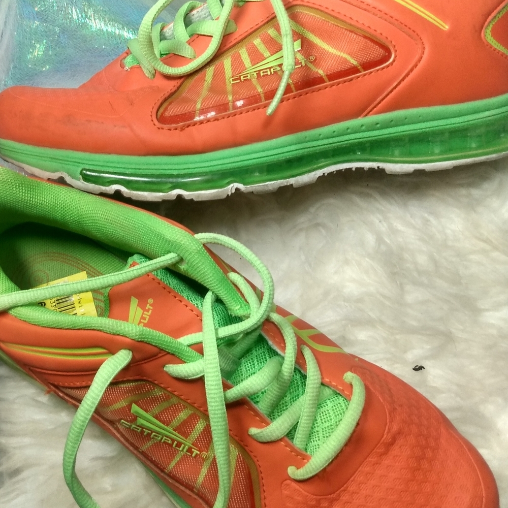 Sneakers athletic shoes